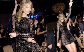 Taylor Swift diện váy ngắn nhảy múa nhiệt tình trong đêm tiệc