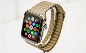 Đến Tim Cook cũng gọi nhầm Apple Watch là iWatch 