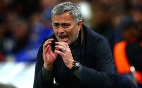 Dư luận “dậy sóng” về quyết định sa thải Mourinho