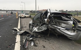 Mercedes tiền tỷ tông nát xe Ford trên cao tốc Hà Nội – Hải Phòng, 1 người nguy kịch