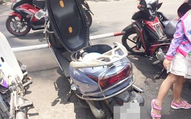 Gửi xe ở trung tâm Sài Gòn, bị kẻ gian cạy cốp lấy tài sản