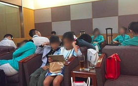 Bức ảnh tiếp viên Vietnam Airlines ngủ gục ở phòng chờ thương gia tại Nhật, có gì để tranh cãi?