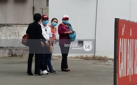 Bố Minh Thuận có mặt tại bệnh viện để theo dõi tình hình của con trai