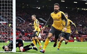 "Người hùng" Giroud giúp Arsenal thoát thua trên sân Old Trafford