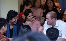 Hoàng tử Anh William ngồi vỉa hè uống cà phê phố cổ Hà Nội với Hồng Nhung, Thanh Bùi, Xuân Bắc