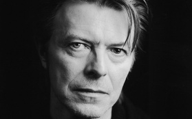 Album của David Bowie "lật đổ" Adele trên Billboard 200