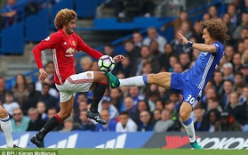 Chuyên gia khẳng định David Luiz xứng đáng bị đuổi khỏi sân vì cú đạp thô bạo với Fellaini