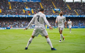 Ronaldo lập siêu kỷ lục, Real Madrid vẫn ngậm ngùi về nhì ở La Liga