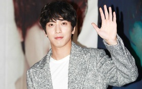 Jung Yong Hwa (CNBLUE) bị cảnh sát điều tra về tội thao túng cổ phiếu