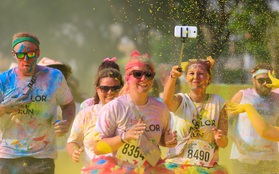 Quá vui, quá sôi động với hàng nghìn bạn trẻ tại đường chạy La Vie Color Me Run