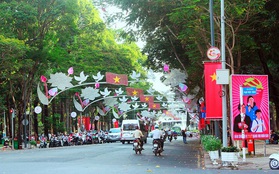 Sài Gòn rộn rã kỷ niệm ngày tháng 4 lịch sử