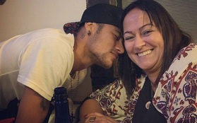 Những hình ảnh chứng tỏ Neymar yêu mẹ vô bờ bến