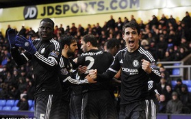 Chelsea đại thắng derby, Guus Hiddink có niềm vui đầu tiên