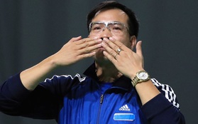 Xạ thủ Hoàng Xuân Vinh mắt cận 2,5 độ, nhưng vẫn giành HCV và HCB Olympic Rio 2016