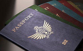 Bí mật về màu sắc trên cuốn hộ chiếu của các nước