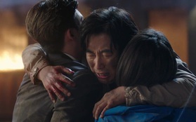 "Khi Nàng Say Giấc": Lee Jong Suk và Suzy được anh trai của kẻ thù giải cứu