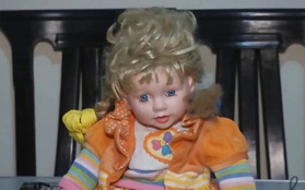 Bí ẩn con búp bê tóc vàng tự di chuyển trong nhà được mệnh danh là Annabelle xứ Peru