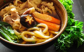 Đổi gió bữa sáng với mì udon Nhật Bản lạ miệng