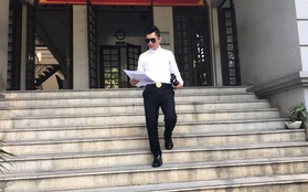 Chồng trẻ Phi Thanh Vân công khai ảnh nộp đơn ly hôn đúng ngày Valentine