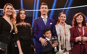 Mẹ Ronaldo phản đối con trai rời Real