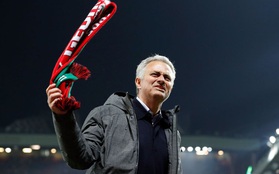 Mourinho đang thành công còn Man Utd thì… thất bại