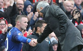 Lukaku, hãy nhìn cái cách người Man Utd đối xử với Rooney!