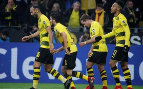 Dortmund hòa điên rồ 4-4 dù dẫn trước đến 4 bàn