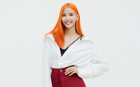 Hoàng Thùy nổi bật với tóc màu cam làm giám khảo casting Vietnam International Fashion Week Xuân/Hè 2017