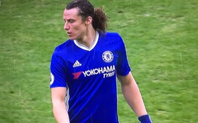 "David Luiz trông giống như một kẻ hiếp dâm"