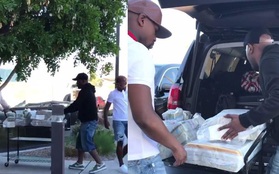 Mayweather lại chơi ngông: đẩy bao tải 5 triệu đôla tiền mặt ra xe