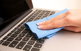 5 bước vệ sinh laptop đơn giản để máy luôn sạch sẽ thơm tho "không tì vết"