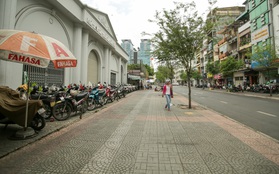 Đường phố rộng thênh thang cho người đi bộ ở Sài Gòn sau chiến dịch giành lại vỉa hè
