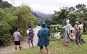 Nghệ An: Người đàn ông tàn tật bị nước lũ cuốn trôi khi đi qua khe suối để về nhà