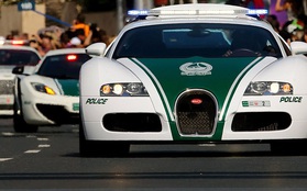 Đã có xe siêu xịn giờ còn nhanh nhất thế giới, cảnh sát ở Dubai đúng là sướng không ai bằng