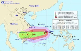 Bão số 12 tiếp tục mạnh lên, gây mưa rất to từ Quảng Trị đến Bình Thuận