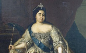 Nữ hoàng đầu tiên của nước Nga: Từ cô hầu gái không biết chữ đến người cùng vua chia sẻ ngai vàng
