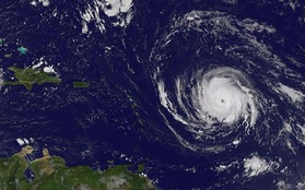 Siêu bão Irma mạnh lên cấp 5, nhiều đảo ở Caribe bắt đầu sơ tán