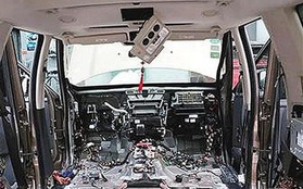 Land Rover bạc tỉ tan tành vì 1 con chuột: Đấu trí suốt 5 ngày không bắt nổi "thủ phạm"