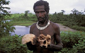 Kì bí chuyện ăn thịt người, giết "phù thủy" dưới những tán rừng rậm Papua New Guinea