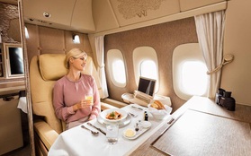 Emirates ra mắt khoang hạng nhất mới siêu sang trên Boeing 777-300ER: lấy cảm hứng Mercedes-Benz S-Class, tích hợp ghế không trọng lực và cửa sổ ảo