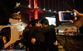 Người dân Thổ Nhĩ Kỳ hoảng loạn khi vụ tấn công khủng bố xảy ra vào đầu năm mới