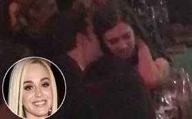 Loạt ảnh Orlando Bloom ve vãn cô gái này là lý do Katy Perry nói lời chia tay?