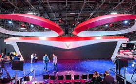Lộ diện hình ảnh gian hàng và sân khấu khủng của VinFast tại Paris Motor Show 2018