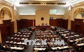 Quốc hội Macedonia thông qua thỏa thuận đổi tên nước