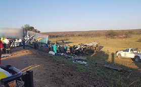 27 người thiệt mạng trong vụ tai nạn thảm khốc tại Nam Phi