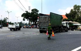 Lái xe đầu kéo bỏ trốn khỏi hiện trường sau vụ tai nạn khiến người phụ nữ chết thảm