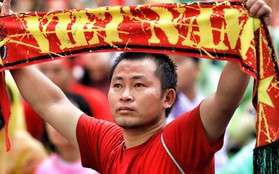 Sau sự cố ở Lào, fan Việt Nam về nước lại "điên đầu" vì sự cố vé xem trận gặp Malaysia
