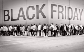 Giới trẻ Việt chờ “săn” hàng ngoại giảm giá dịp Black Friday