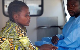 Ảnh: Kinh hoàng dịch Ebola hoành hành ở Congo