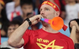 Chiến dịch nói không với kèn vuvuzela: Đại diện LĐBĐ Việt Nam tiết lộ lý do chưa nghĩ đến việc cấm món đồ tạo ra thứ âm thanh nhức óc này